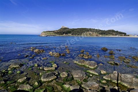 Le fort Genois et la presqu'ile de Tabarka