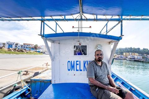 Chihab Amara, amateur d'un bateau de pêche à  Tabarka, s'est spécialisé dans la pêche à la langouste.