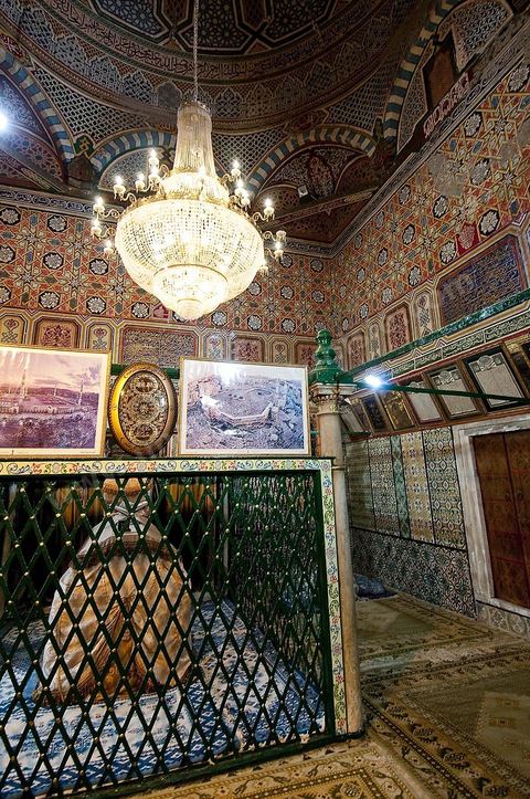 Tombeau de Abou Zama el-Balaoui, compagnon du prophète, dans la Zaouia de Sidi Sahab ou mosquée du Barbier à Kairouan