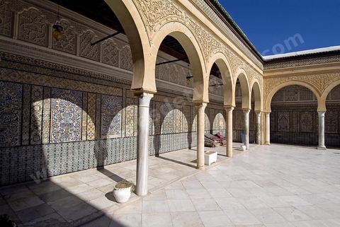 Patio dans la Zaouia de Sidi Sahab ou mosquée du Barbier à Kairouan