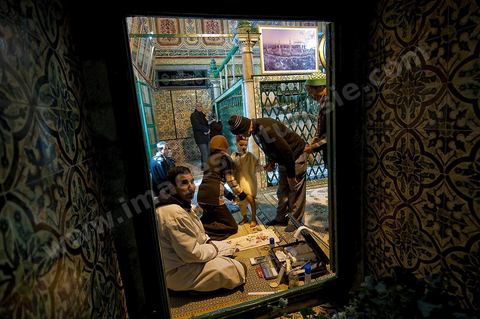 Zaouia Sidi Sahab ou mosquée du barbier le jour de Mouled, fête de la naissance du Prophète, circoncision des jeunes enfants