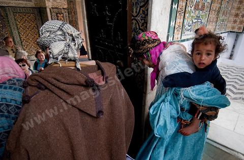 Zaouia Sidi Sahab ou mosquée du barbier le jour de Mouled, fête de la naissance du Prophète, circoncision des jeunes enfants
