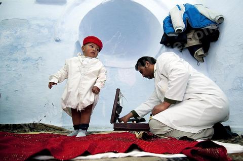 Zaouia Sidi Sahab ou mosquée du barbier le jour de Mouled, fête de la naissance du Prophète, circoncision des jeunes enfants