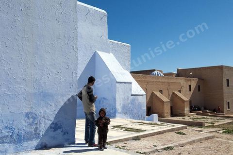 Zaouia Sidi Sahab ou mosquée du barbier le jour de Mouled, fête de la naissance du Prophète, circoncision des jeunes enfants
