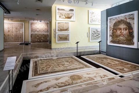Salles des mosaiques du musée archéologique de Sousse dans la Kasbah située en haut de la medina de Sousse