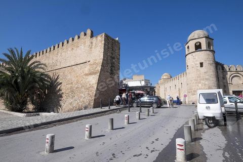 Rempart et grande mosquée de Sousse dans la medina. Sousse ou la perle du Sahel. 