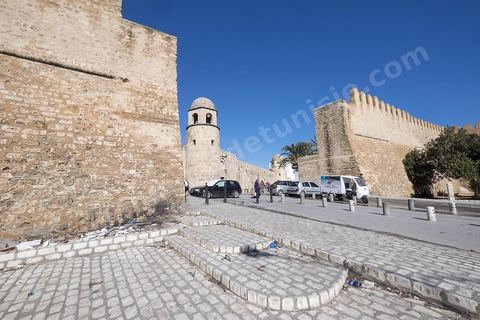 Rempart et grande mosquée de Sousse dans la medina. Sousse ou la perle du Sahel. 