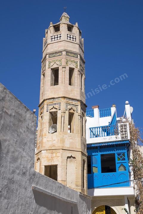 Minaret de la Zaouia Zakkak dasn la medina de Sousse. Sousse ou la perle du Sahel. 