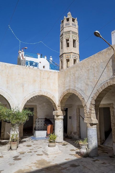 Minaret de la Zaouia Zakkak dasn la medina de Sousse. Sousse ou la perle du Sahel. 