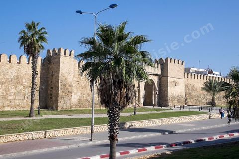 Les remparts de Sousse sur la partie haute de la medina. Sousse ou la perle du Sahel. 