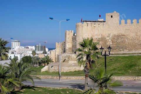 Les remparts de Sousse sur la partie haute de la medina. Sousse ou la perle du Sahel. 