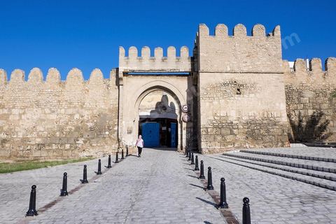 Les remparts de Sousse sur la partie haute de la medina. Sousse ou la perle du Sahel. 
