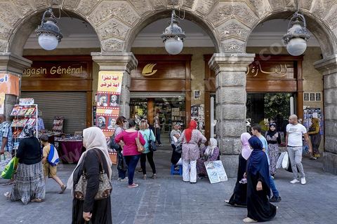 Scènes d ela vie quoitidenne sur l'avenue Habib Bourguiba