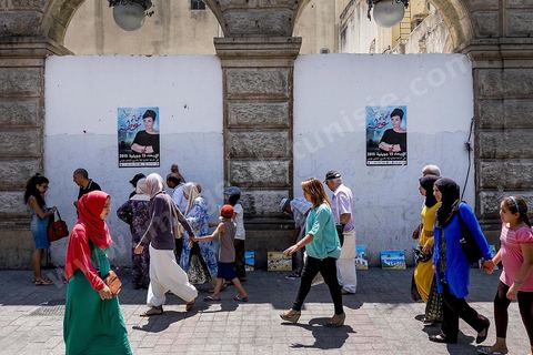 Scènes d ela vie quoitidenne sur l'avenue Habib Bourguiba