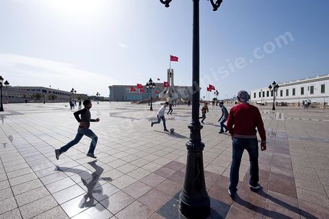 Place de la Kasbah et Mairie de Tunis