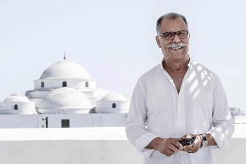 Zoubeir Mouhli, architecte à l'Association de Sauvegarde de la medina de Tunis, sur l chantier d'une nouvelle maison d'hote dans la medina de Tunis.