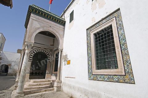 La Medersa Slimaniya dans la medina de Tunis