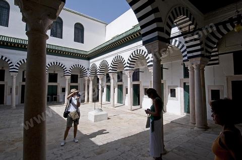 La Medersa Slimaniya dans la medina de Tunis