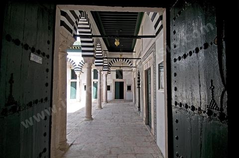 La Medersa Slimaniya dans la medina de Tunis