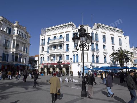 Place de Victoire - entrée nord de la médina de Tunis