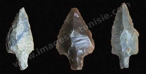 outils tailles prehistorique, musee du Bardo
