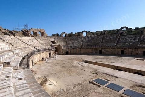 Amphithéâtre sur le site archéologique romain de Uthina / Oudna dans la région de Mornag banlieue sud de Tunis