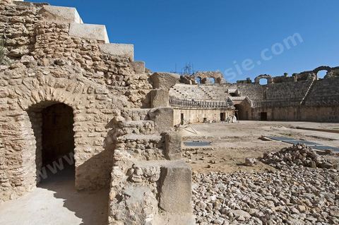 Amphithéâtre sur le site archéologique romain de Uthina / Oudna dans la région de Mornag banlieue sud de Tunis