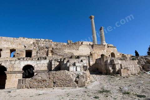 Capitole sur le site archéologique romain de Uthina / Oudna dans la région de Mornag banlieue sud de Tunis